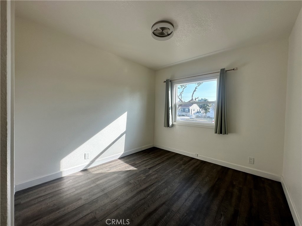 2137 W Hill Avenue - Photo 10