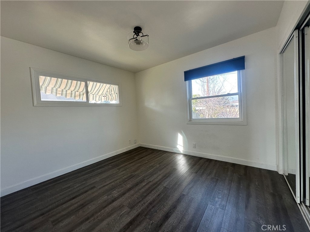 2137 W Hill Avenue - Photo 14