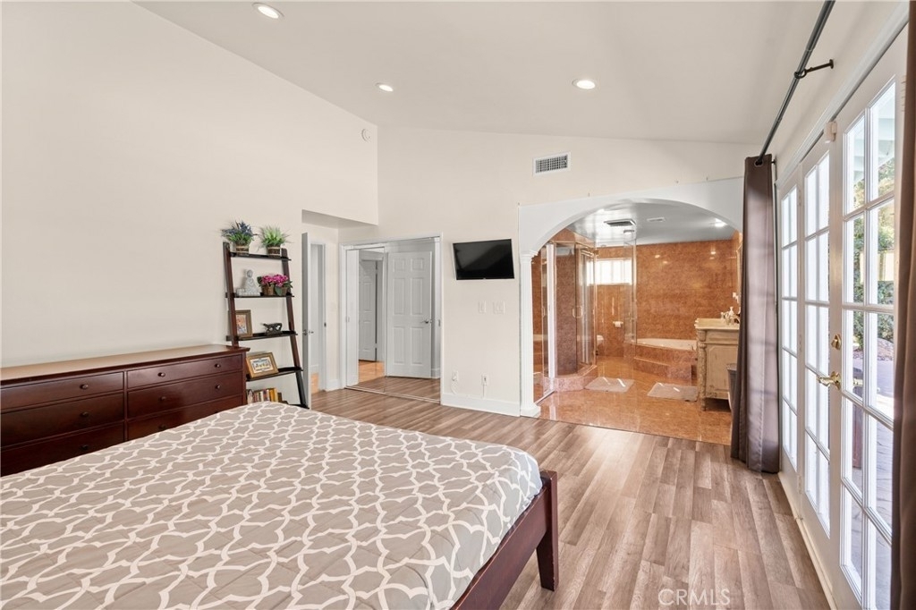 6045 Sausalito Avenue - Photo 14