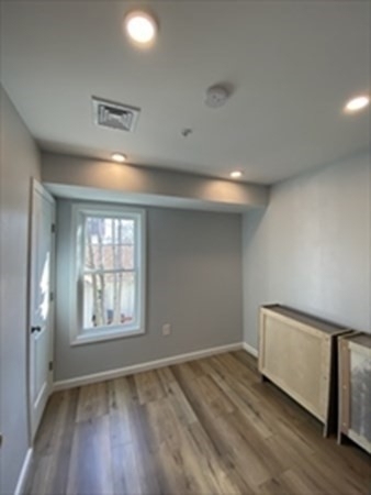 997 Hyde Park Avenue - Photo 9