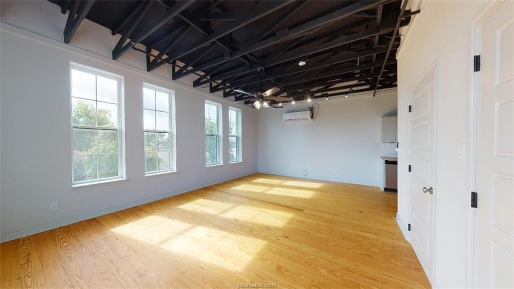 305 West 27th Street - Photo 12