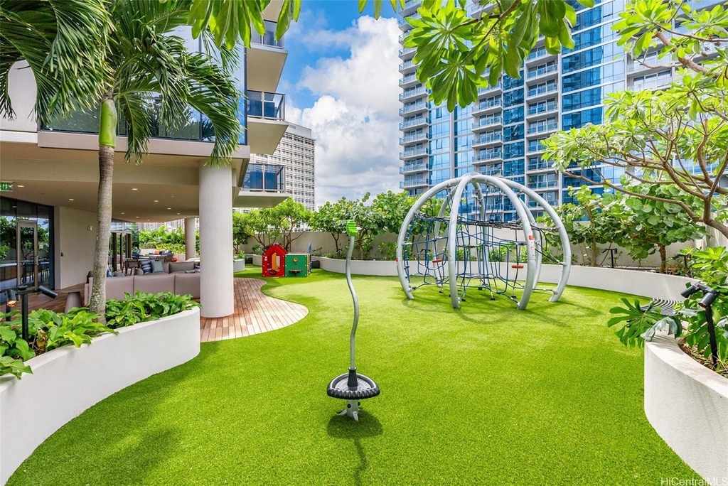 1388 Kapiolani Boulevard - Photo 24