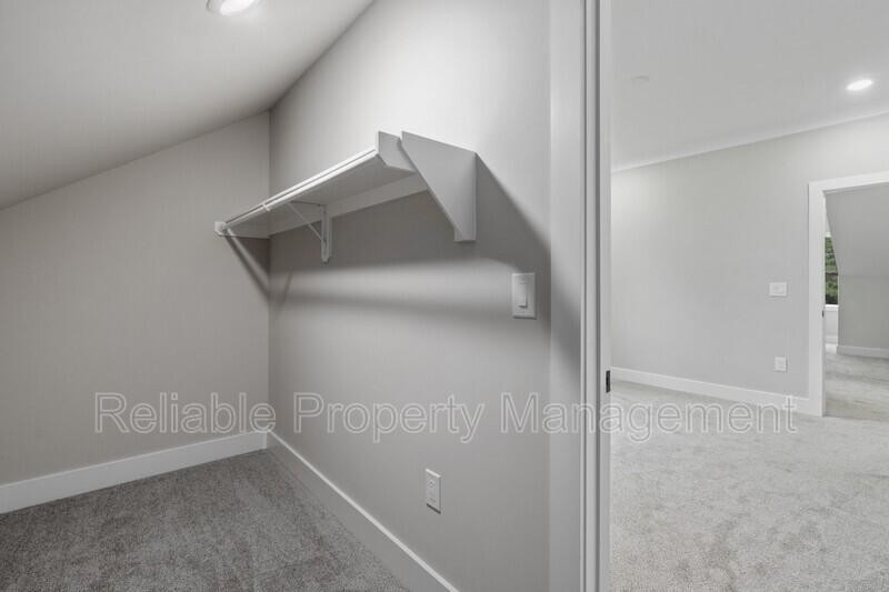 6110 Fox Road - Photo 31