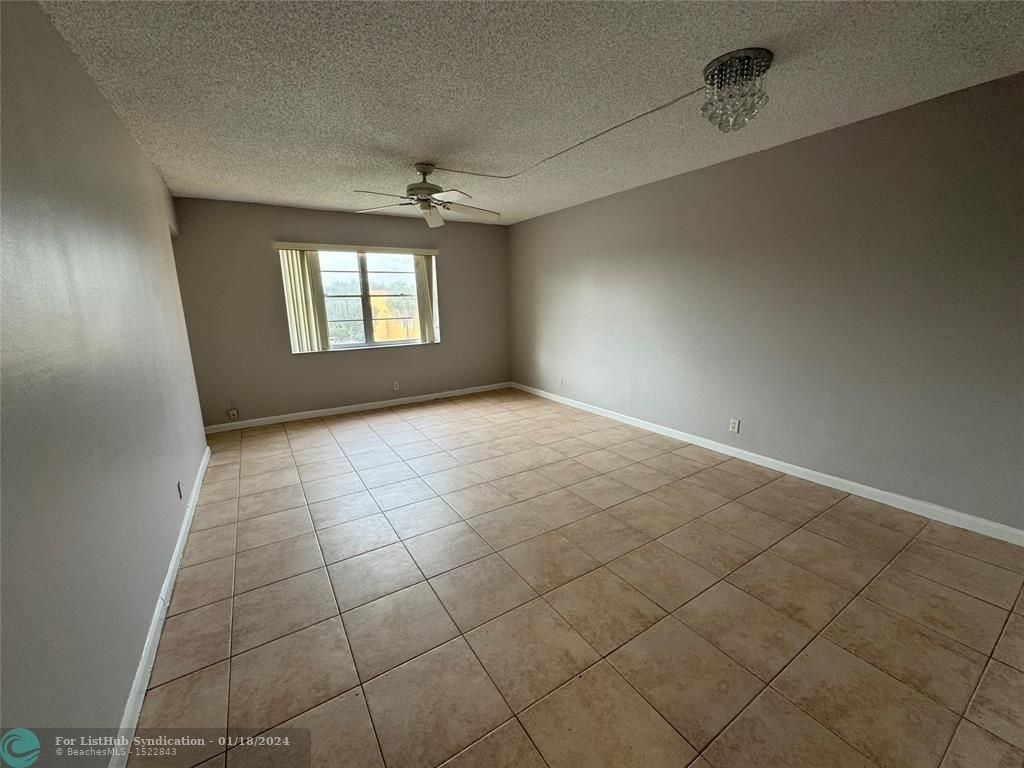 4354 Nw 9th Ave - Photo 1