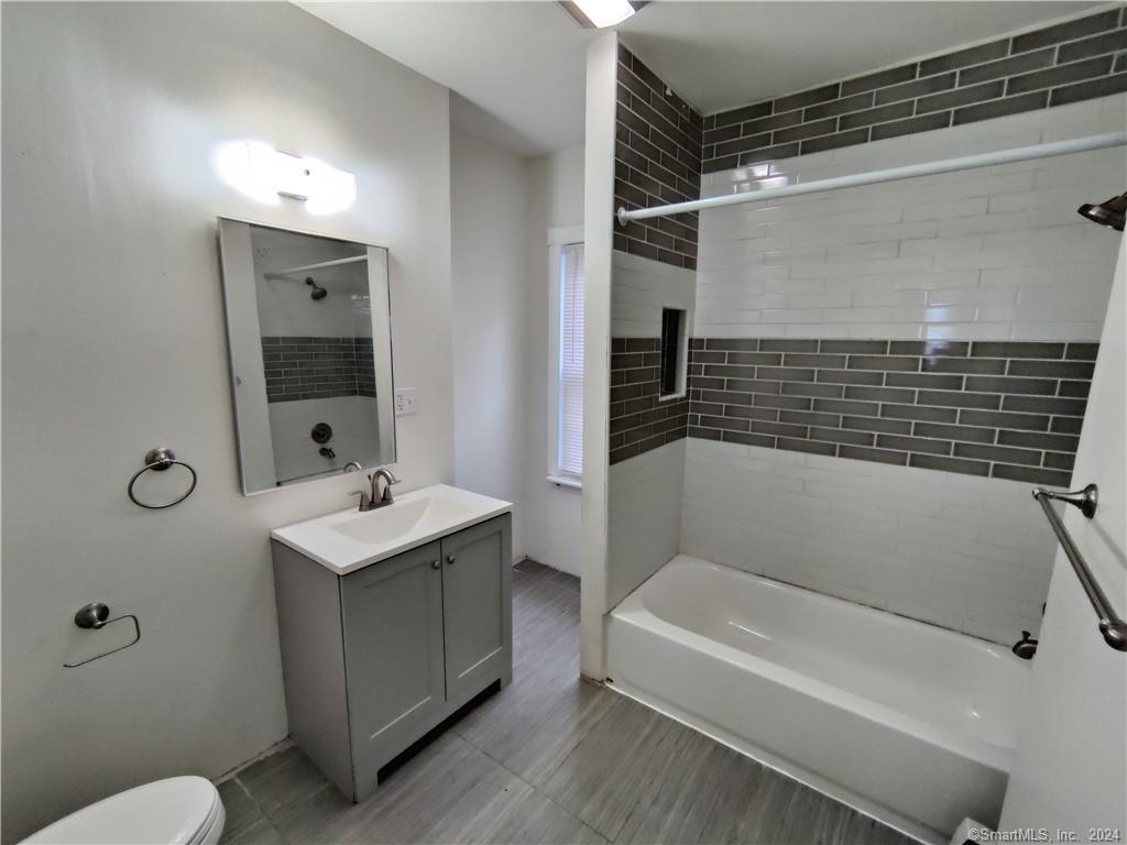 25 Howard Avenue - Photo 9