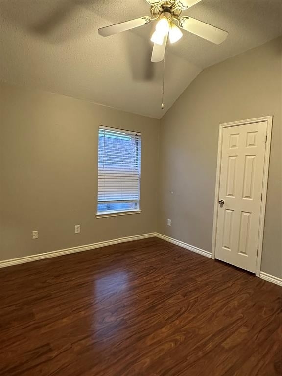 9809 Shelby Place - Photo 15