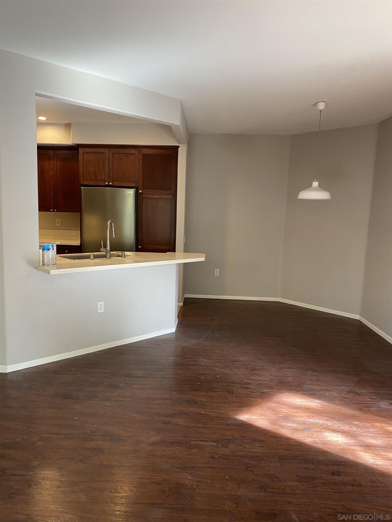 12047 Tivoli Park Row - Photo 3