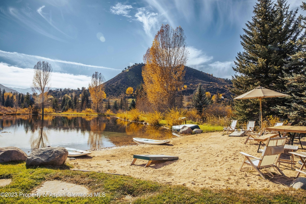 1900&1470 Snowmass Creek Road - Photo 2