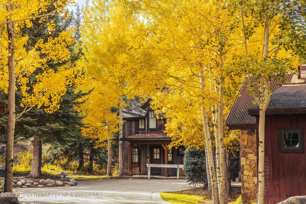 1900&1470 Snowmass Creek Road - Photo 6