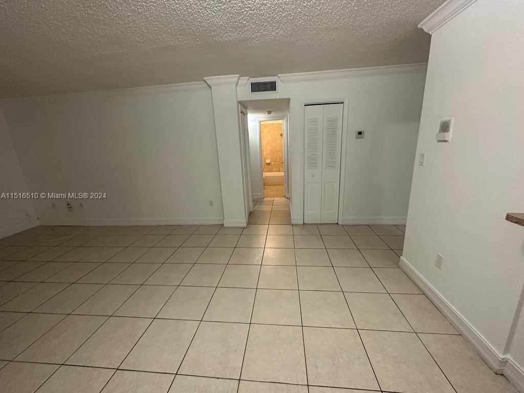 6940 Miami Gardens Dr - Photo 11