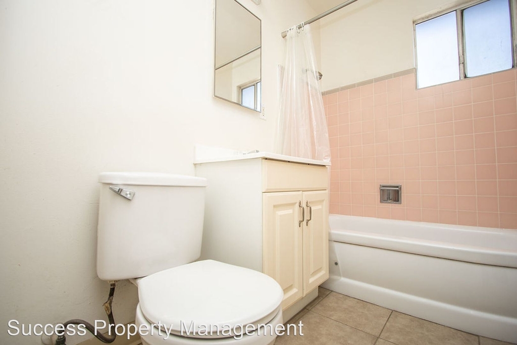 121 Starr Avenue - Apartment A-d - Photo 9