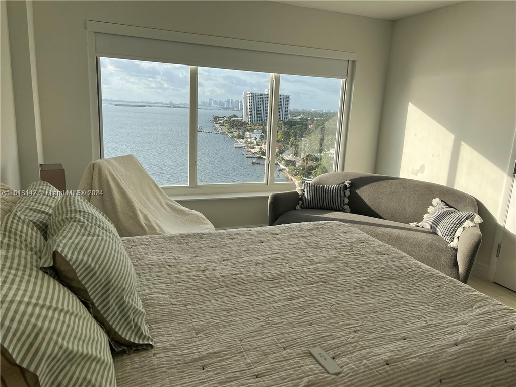 11111 Biscayne Blvd - Photo 9