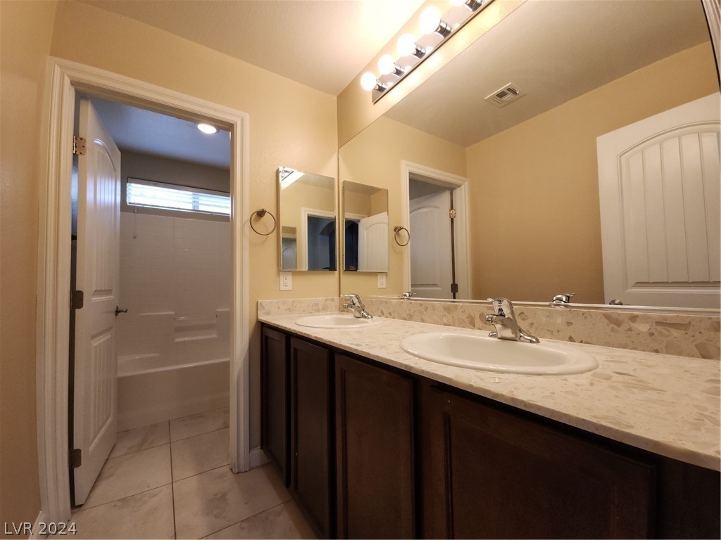 6990 Castle Mountain Avenue - Photo 37