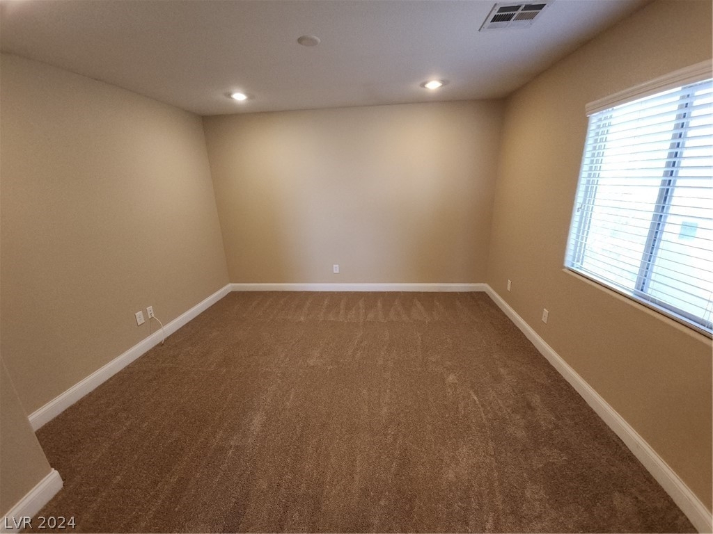 6990 Castle Mountain Avenue - Photo 24