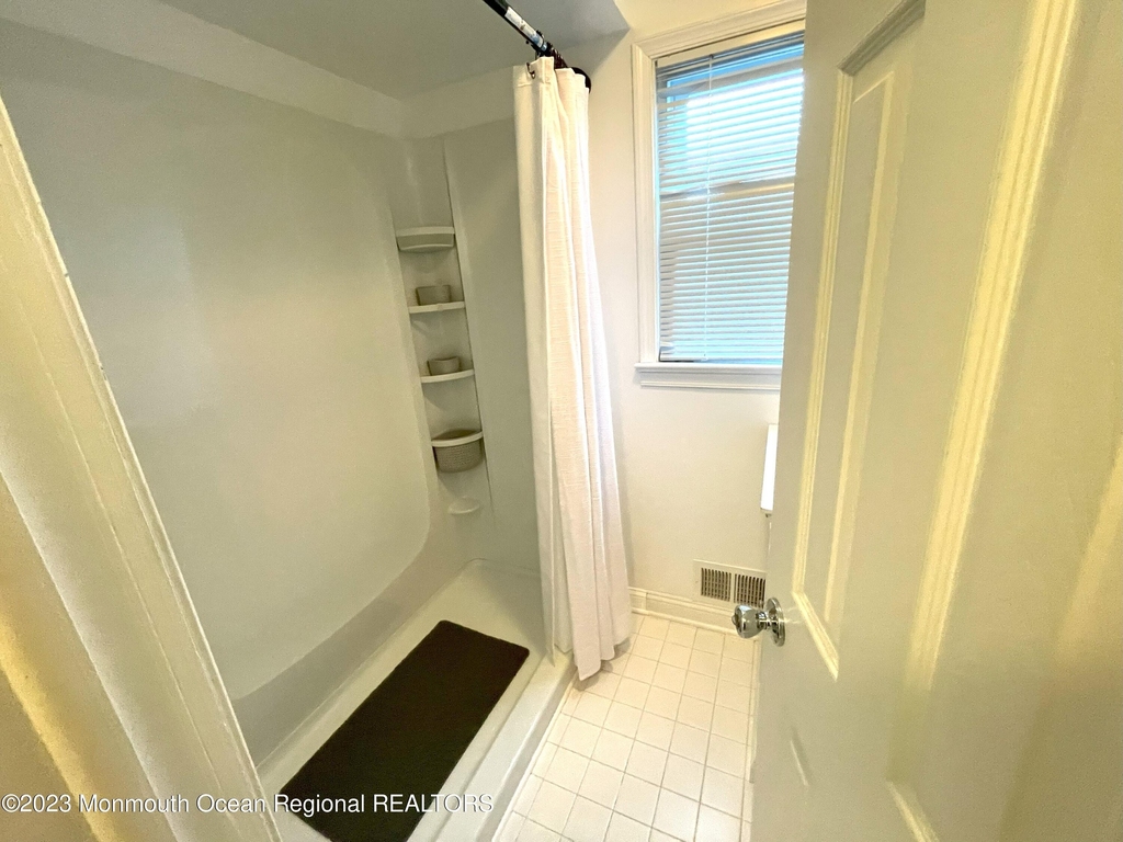 702 Baltimore Boulevard - Photo 17