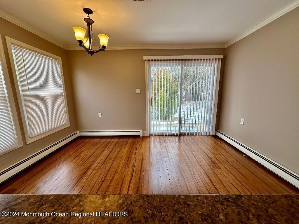 808 Jamaica Boulevard - Photo 4