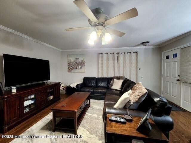 89 Tulip Lane - Photo 1