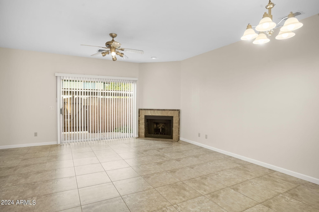 4114 E Union Hills Drive - Photo 3