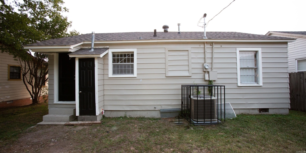 1307 Washington Street - Photo 13