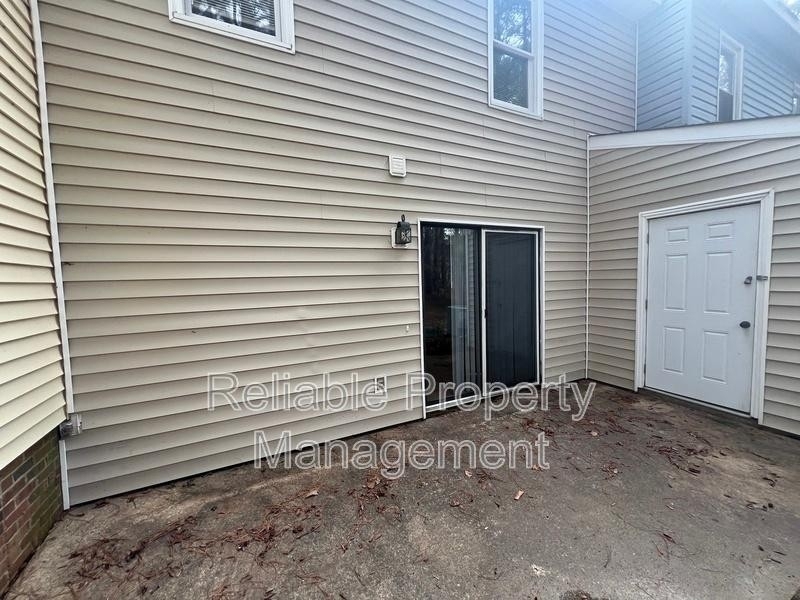 712 John Street - Photo 10