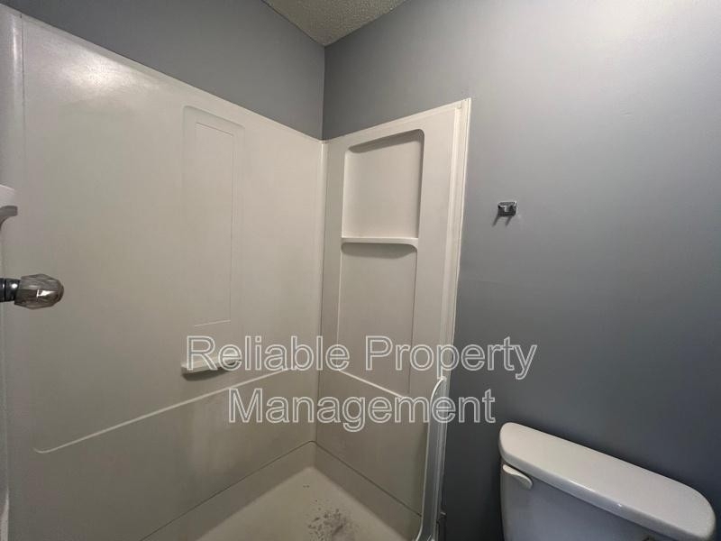 712 John Street - Photo 20