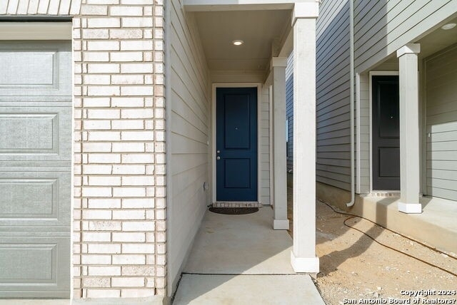 10643 W Military Dr - Photo 3