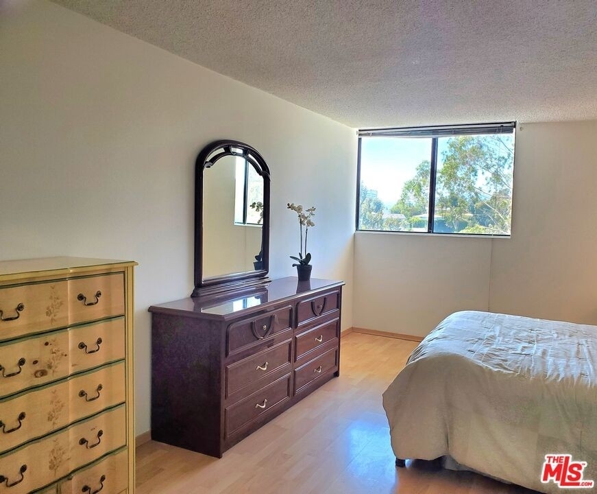 10535 Wilshire Blvd - Photo 22