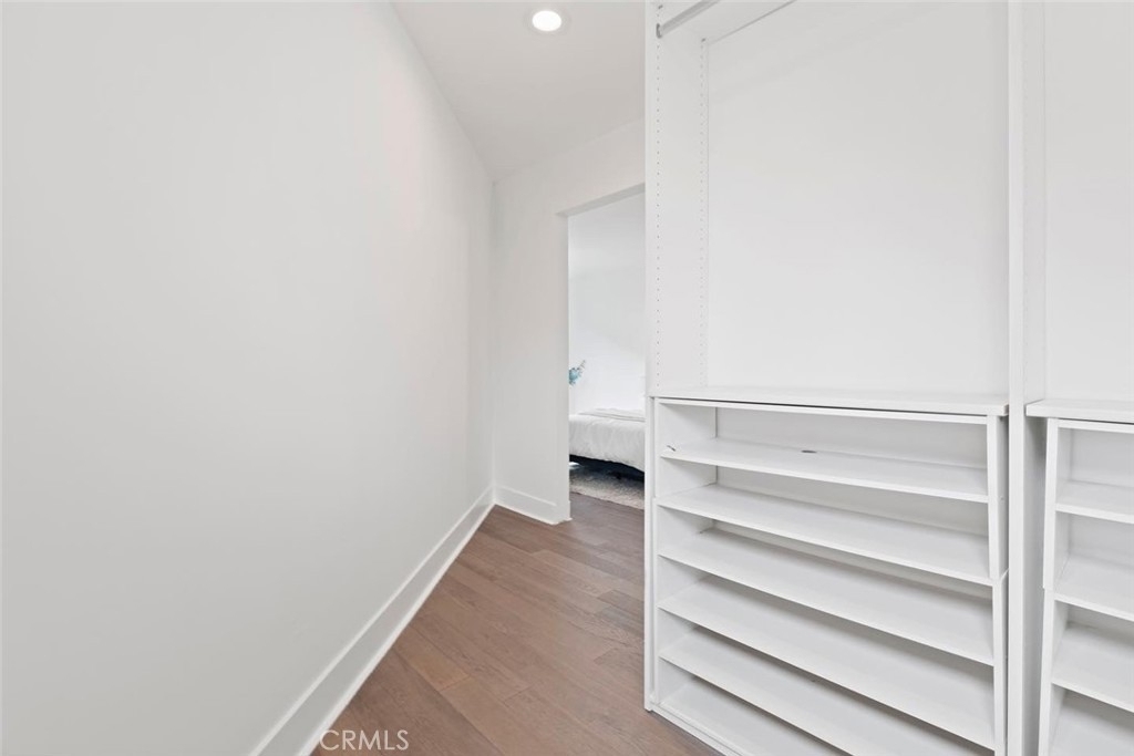 8737 Wonderland Avenue - Photo 13