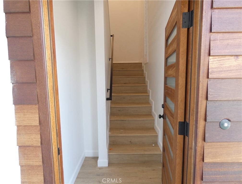 5346 Lexington Ave - Photo 3