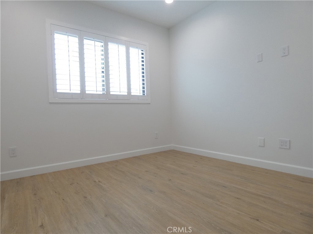 5346 Lexington Ave - Photo 19