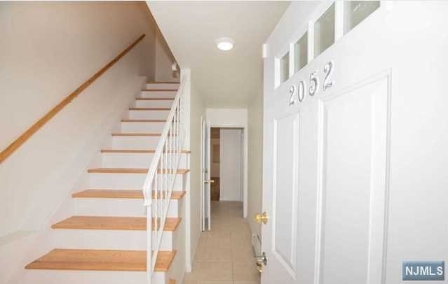 2052 Hoefleys Lane - Photo 4