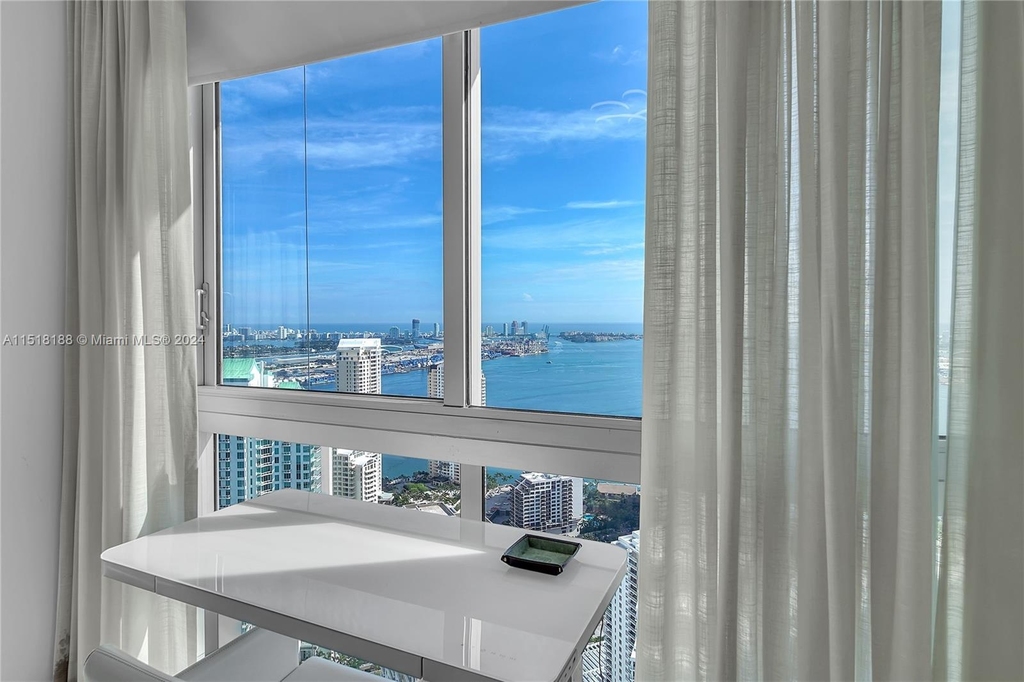 495 Brickell Ave - Photo 21