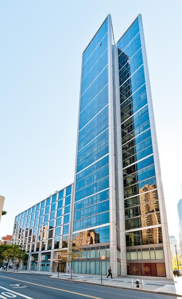 200 Chambers Street - Photo 15