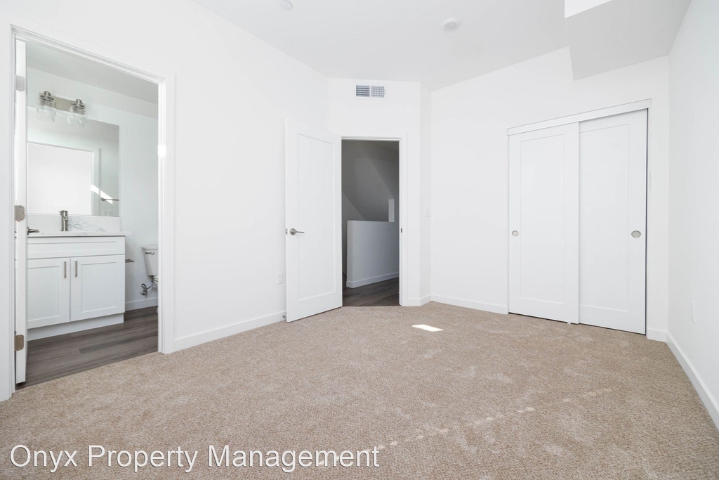 341 East 30th Street 2936 D Avenue - Photo 4