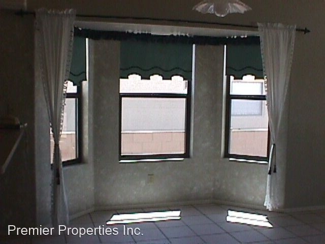 1051 W Rio Hondo - Photo 2