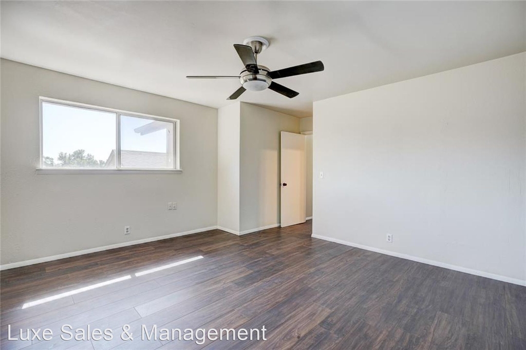 9777 Hefner Village Blvd. - Photo 23