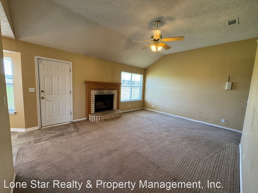 3509 Christie Dr - Photo 2