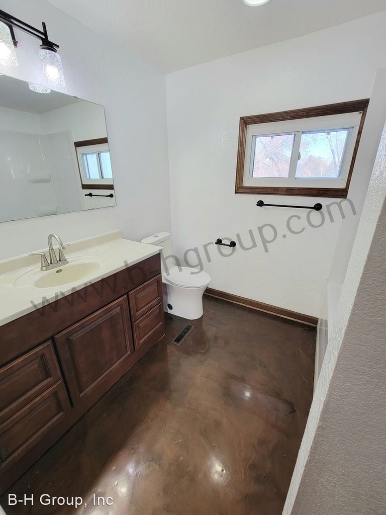 8245 108th Ave - Photo 10