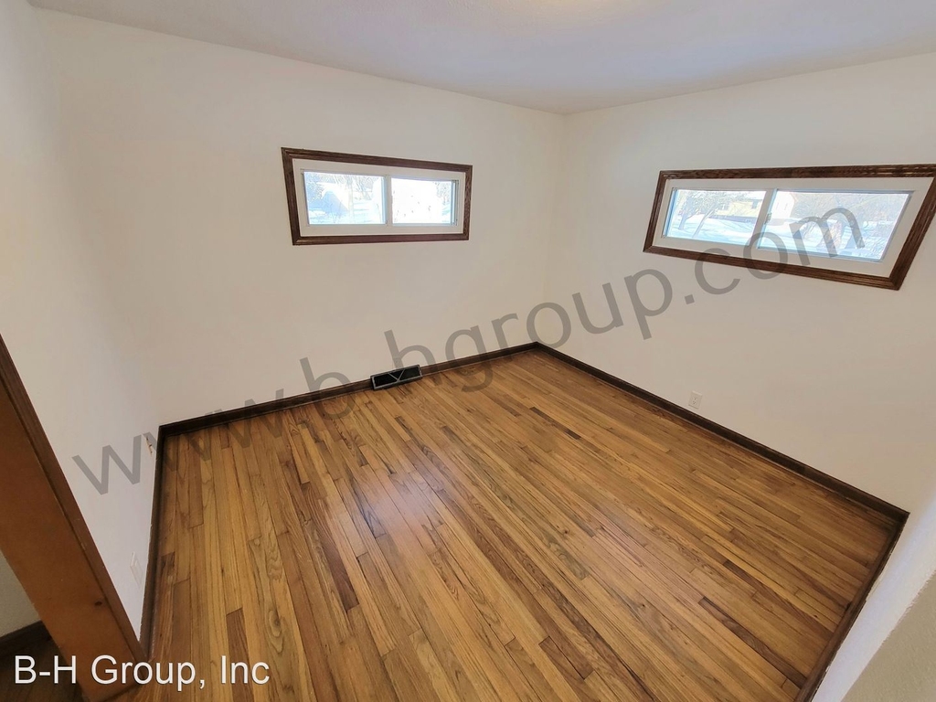 8245 108th Ave - Photo 13