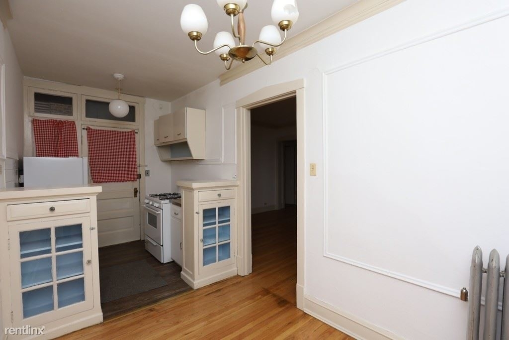 1436 W. Thorndale, Unit B-4 - Photo 4