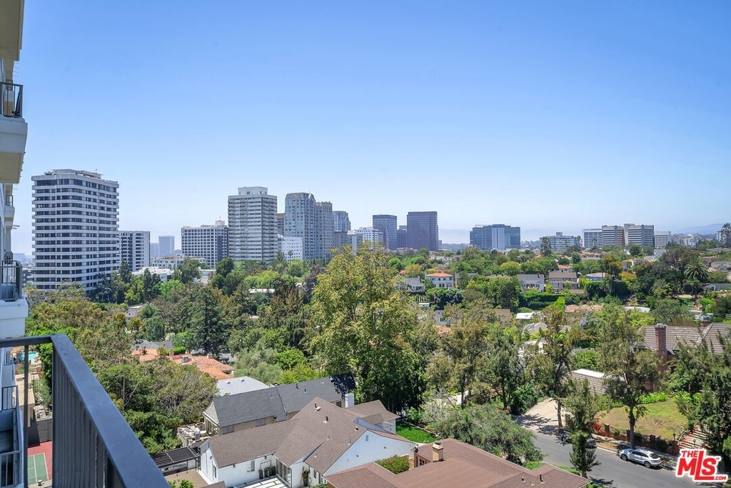 10501 Wilshire - Photo 20