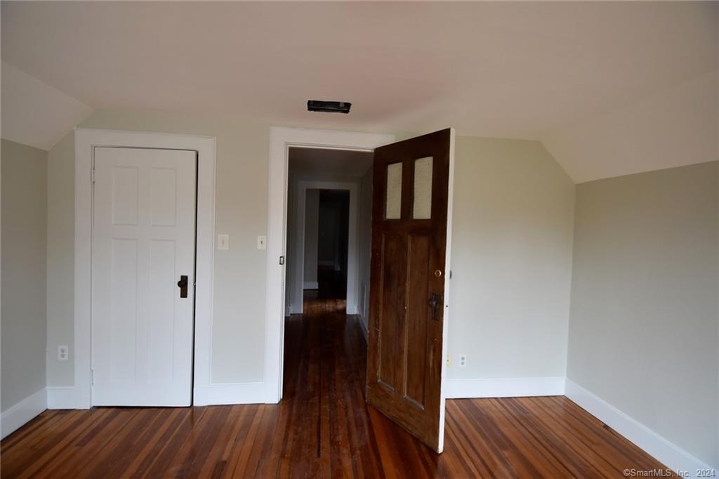 809 Whitney Avenue - Photo 14