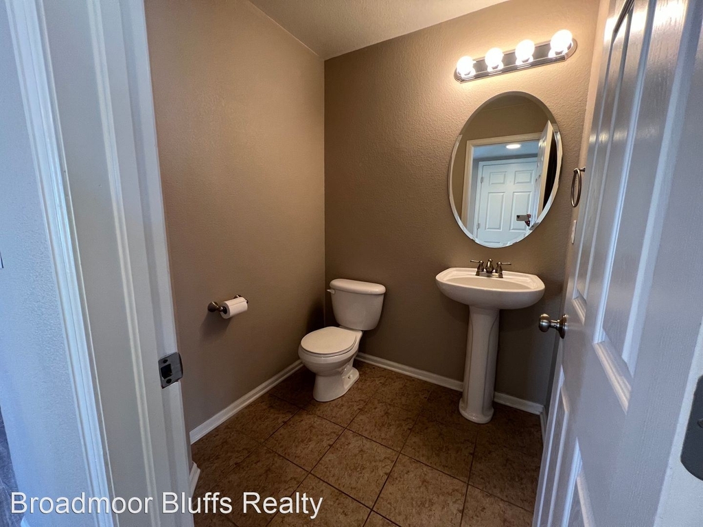 5717 Nairnshire Drive - Photo 7