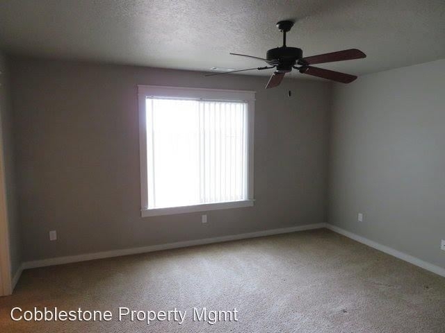 4526 N Kilee Ave - Photo 13