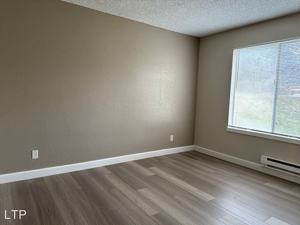 3939 Clear Acre Lane Apt 229 - Photo 5