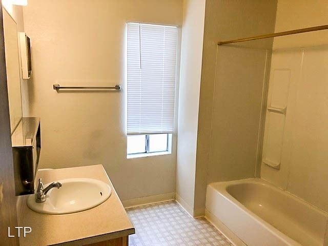 3939 Clear Acre Lane Apt 229 - Photo 4