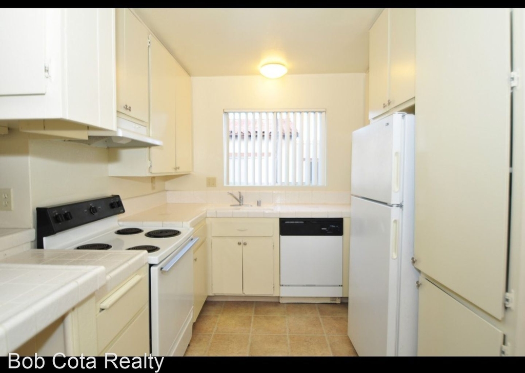 225 Palomar St. - Photo 3