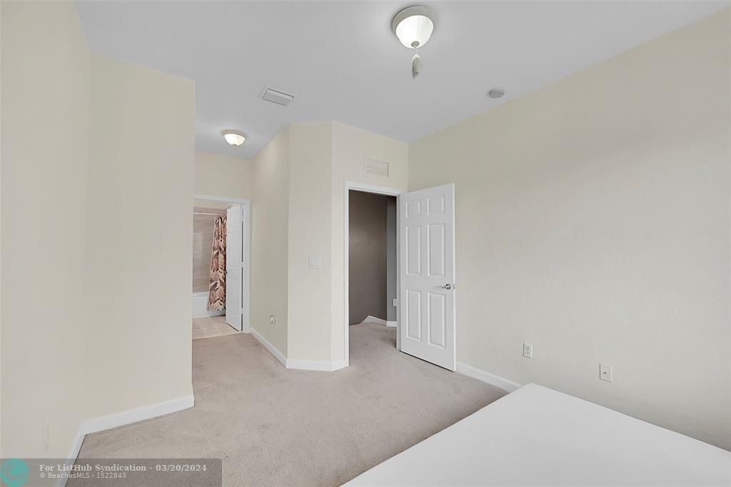 2994 Nw 36th Ter - Photo 12