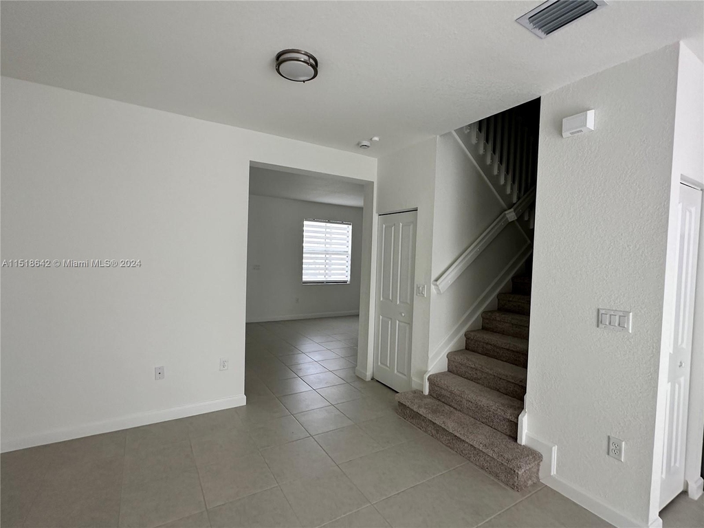 12886 Sw 233rd Ter - Photo 8