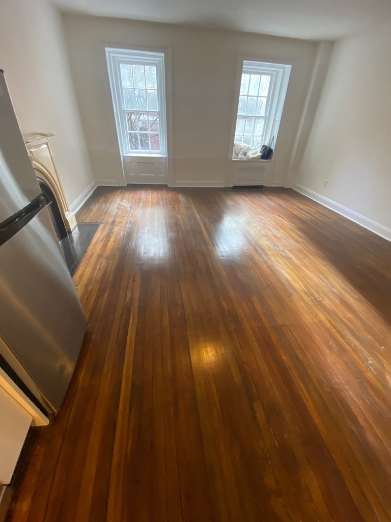 37 East 65th Street - Photo 5